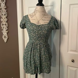 American Eagle shorts romper